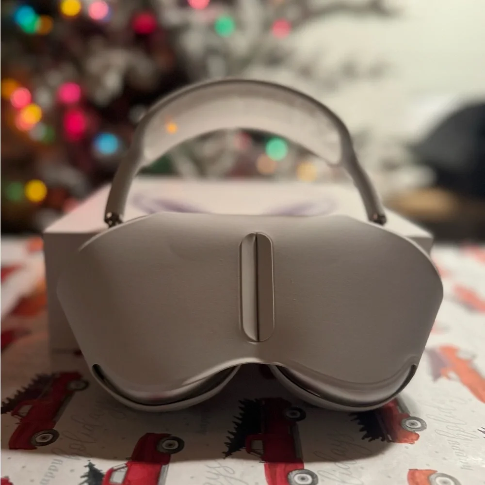 Apple Silver Over-Ear Wireless Headphones